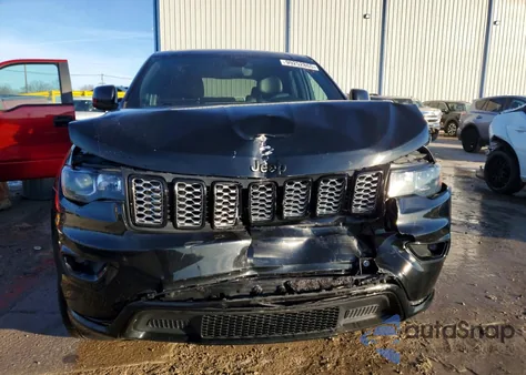 2019 Jeep Grand Cherokee Laredo из США, поврежденный, VIN 1C4RJFAG2KC728990